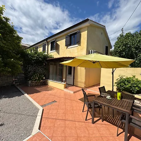 Apartment Ela, Rijeka