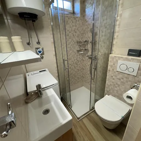 Ela, Rijeka * Kostrena