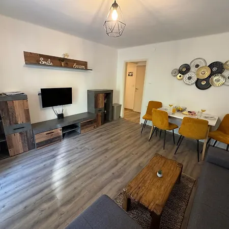 Ela, Rijeka Apartmán *