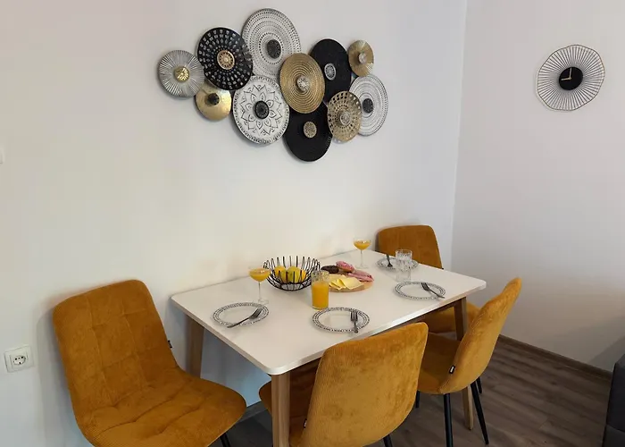 Ela, Rijeka Apartment Kostrena